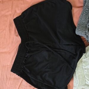 Black women's shorts M